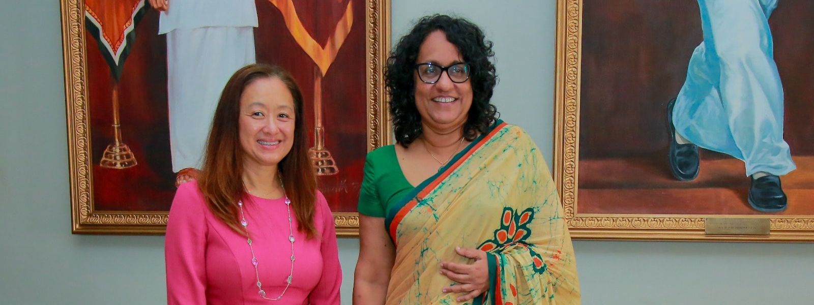PM and U.S. Envoy Discuss Future of Bilateral Aid